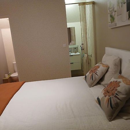 Chez Bernard Et Nicole Bed & Breakfast Betton Екстериор снимка