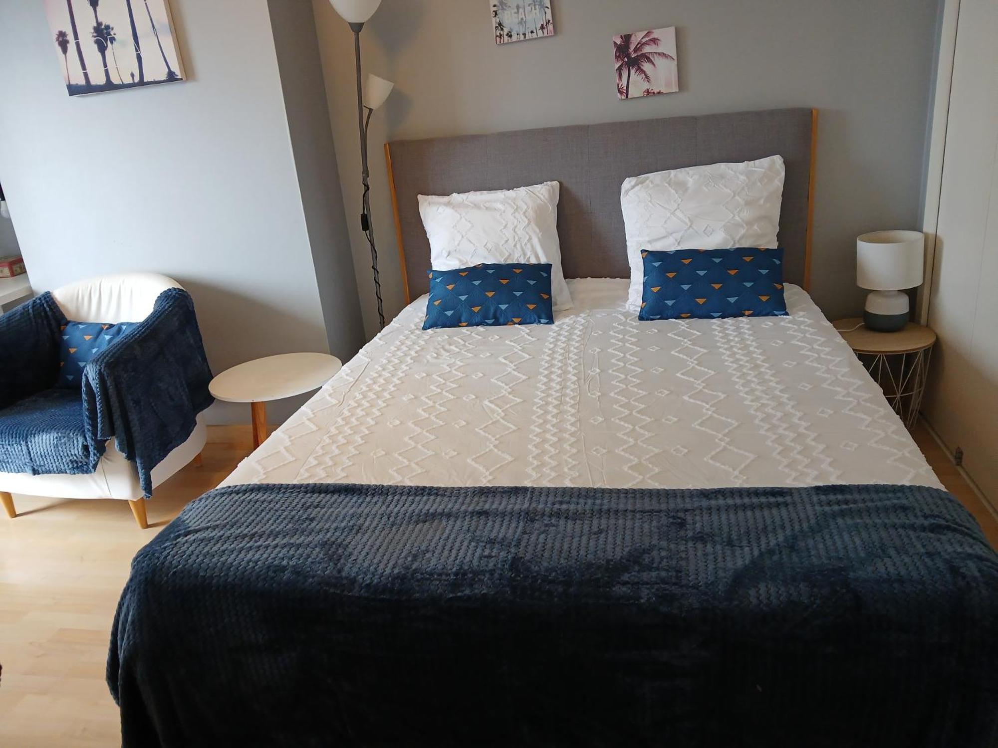 Chez Bernard Et Nicole Bed & Breakfast Betton Екстериор снимка