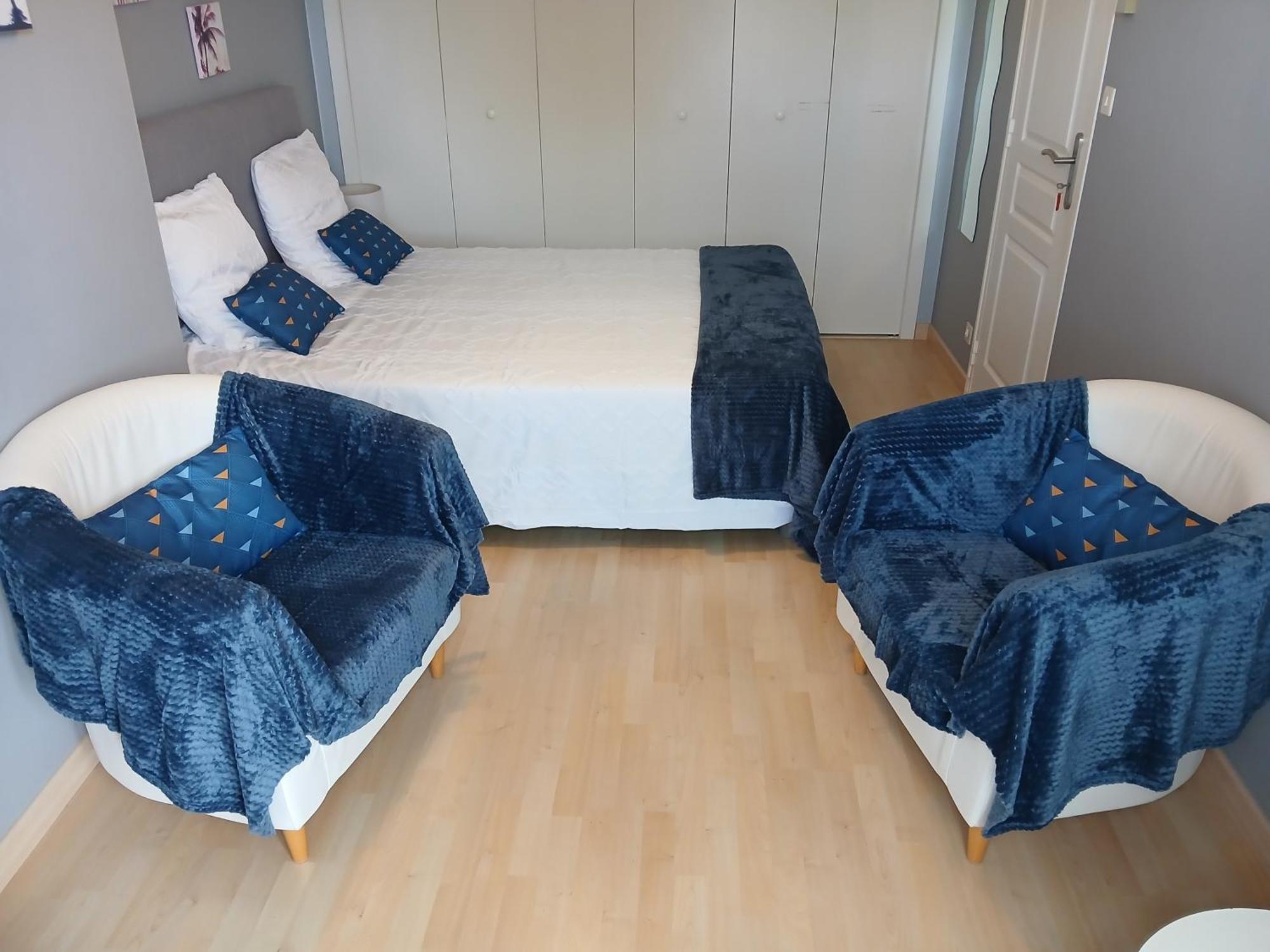 Chez Bernard Et Nicole Bed & Breakfast Betton Екстериор снимка