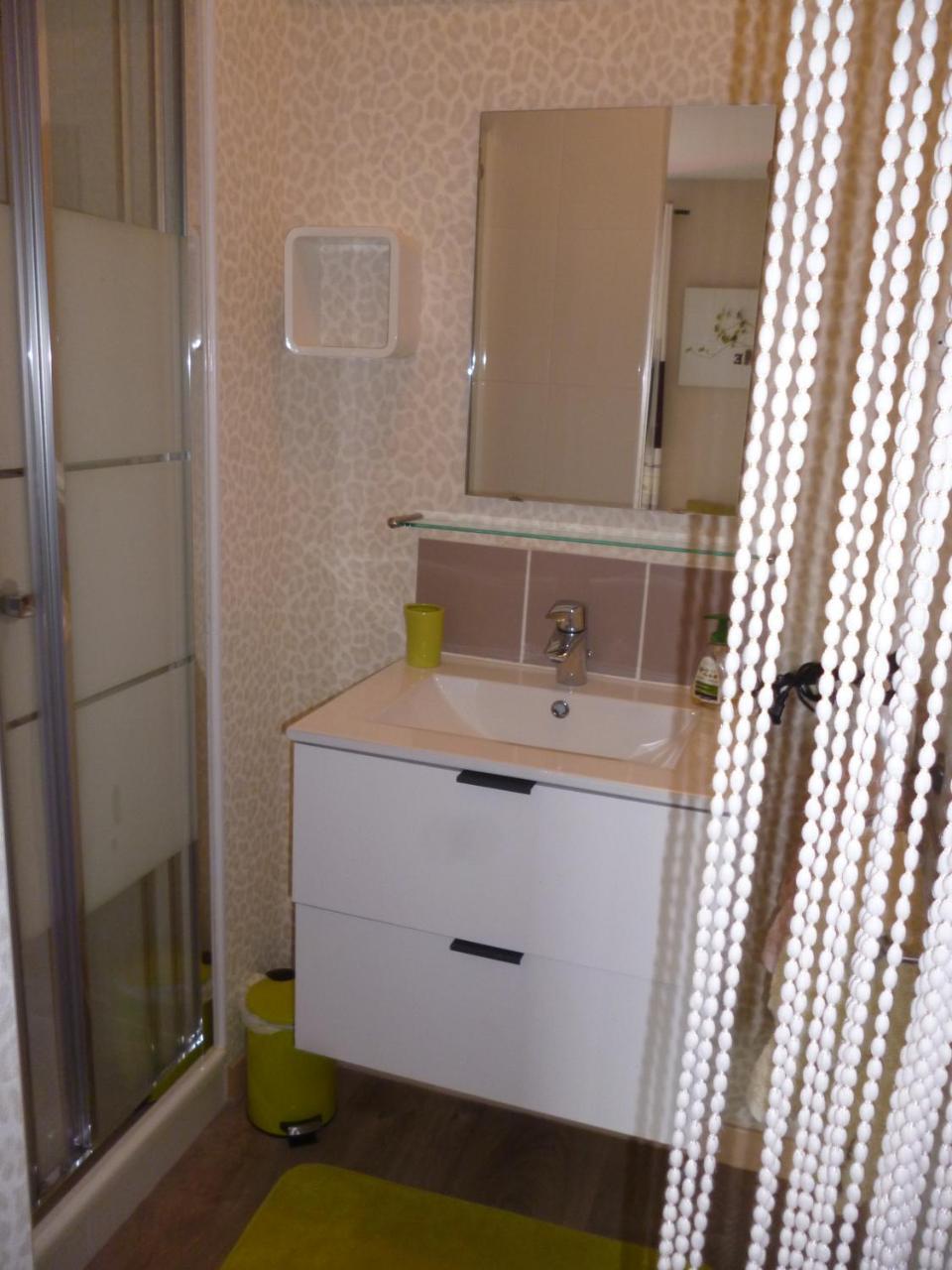 Chez Bernard Et Nicole Bed & Breakfast Betton Екстериор снимка